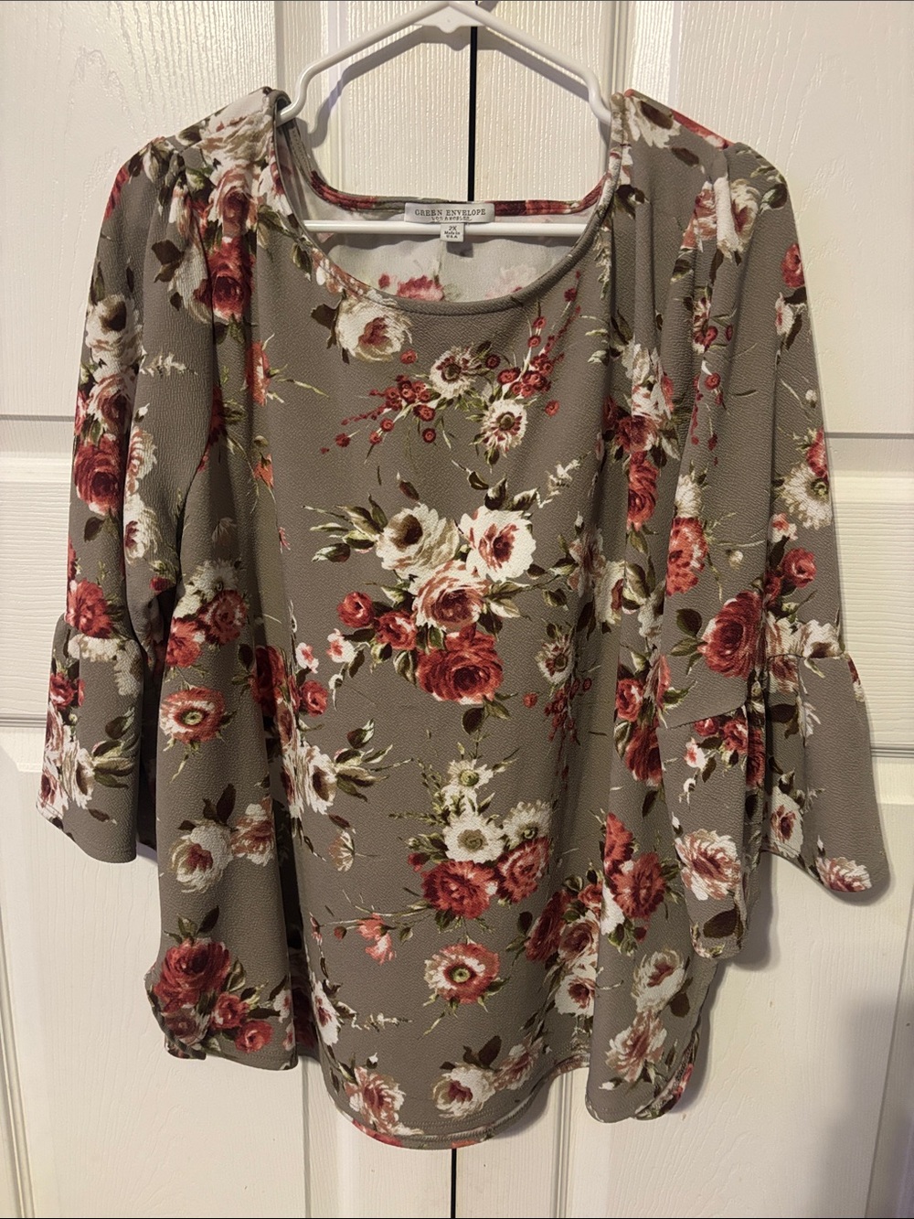 Green Envelope Taupe Floral Bell-Sleeve Tunic